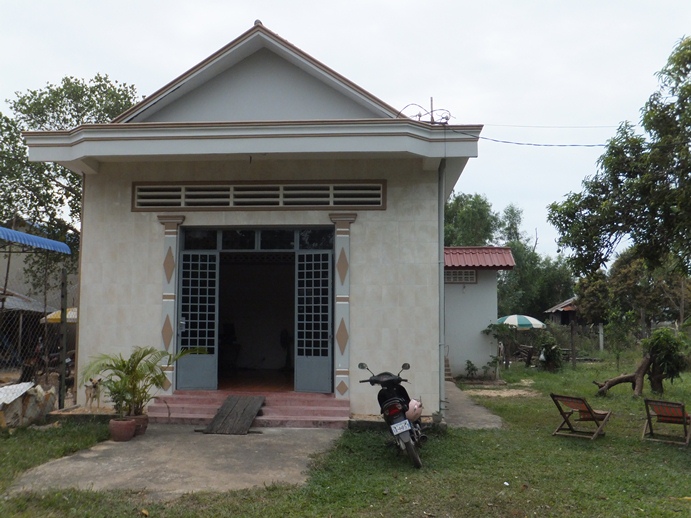 Дом в камбоджийской деревне!