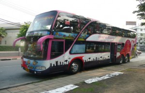 Туристический автобус Таиланда.