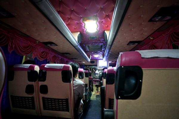 Туристический автобус Таиланда.